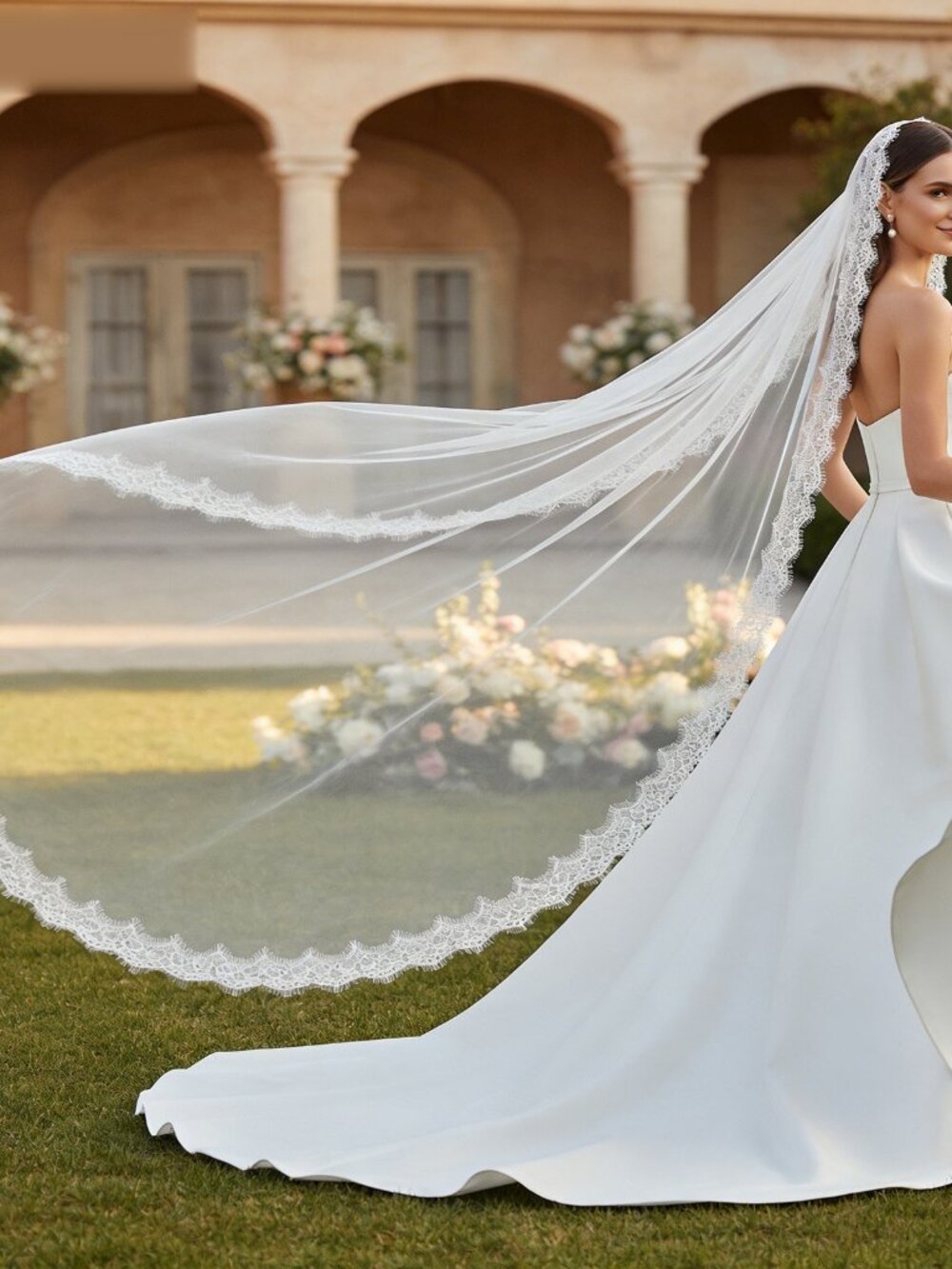 Elegant Long Wedding Veil with Delicate Lace Trim